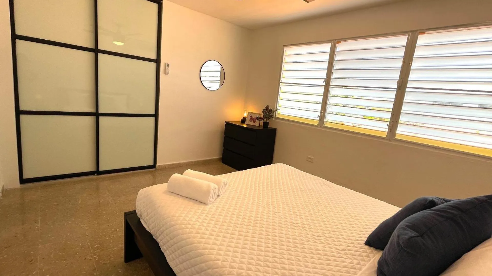 Mont Residence Offering A Loft And 3 Bedroom Apartment Steps From The Ferry Βιέκες Πουέρτο Ρίκο